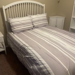 All White Full Size 5 Piece iKEA bedroom set