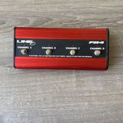 Line 6 FB4 Pedal Board 