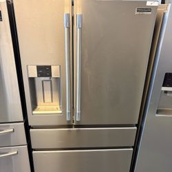Frigidaire Professional Refrigerator 
