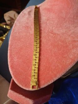Gold 7 inches nugget Bracelet