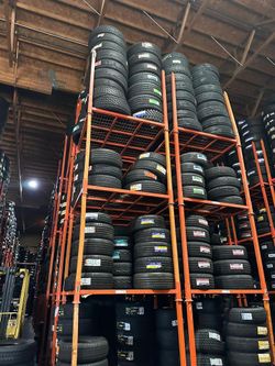 275 40 20 HT NEW TIRES 