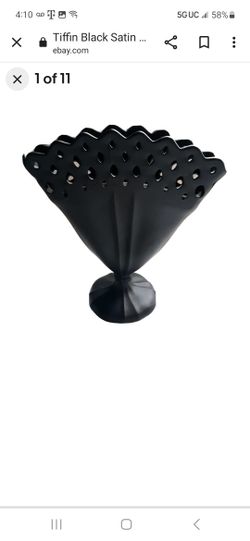 Tiffin Beautiful Fan Vase