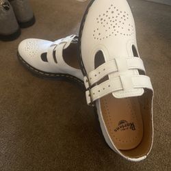 Brand New Shoes Never Used Size 8 X Women