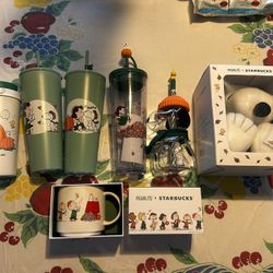 Starbucks x Snoopy Collaboration Bundle