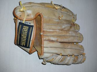*Professional Custom Baseball Mitt*