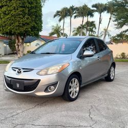 2012 Mazda 2 Touring 