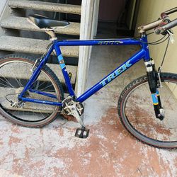 TREK 8000SL Aluminum Deore XT USA hardtail mountain Bike