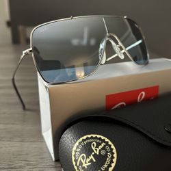 🍀New RayBans - Box, Pouch Cloth All Included 🍀
