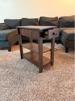 Rustic End Table with Built-In Power Outlets & USB Ports – Excellent Condition
