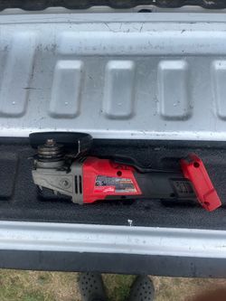 Millwaukee m18 cordless Grinder