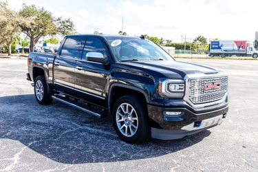 🔥 For Sale: 2017 GMC Sierra 1500 Denali 🔥