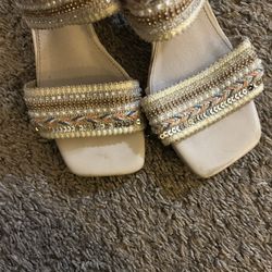 Beaded heels! Size 6