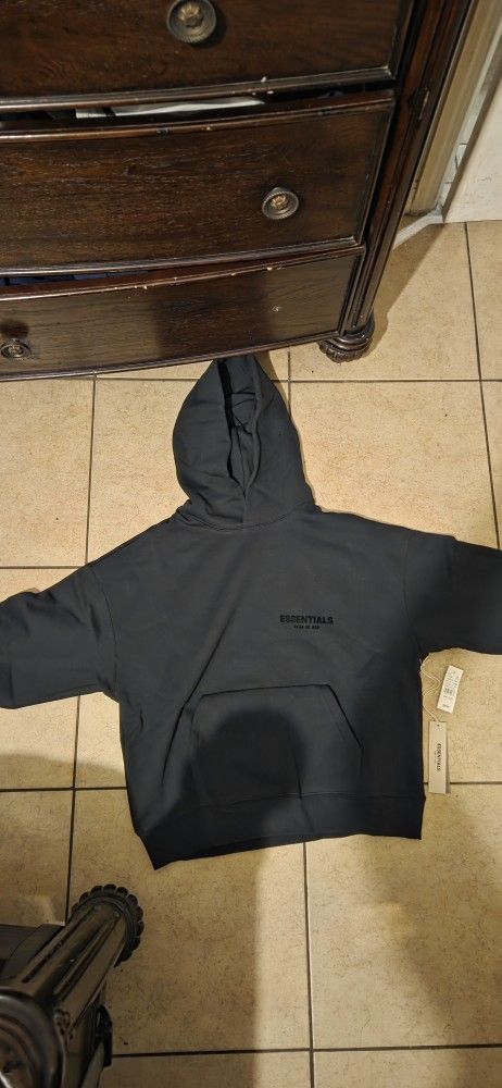 Black SS22 Hoodies Size S.