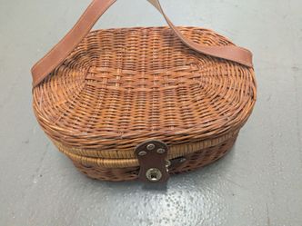 Delton Porcelain Children's Tea Set in Wicker Basket - Kids Picnic Set
