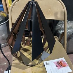 Indoor/Outdoor Light Fixture