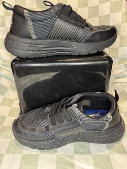 Hey Dude Sirocco Play Varsity Black Youth J2 (US 2) – Lightweight Slip-On