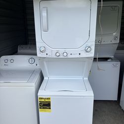 Excellent Condition GE Stack Washer And Dryer 500