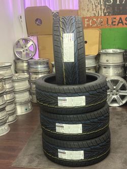 305/35/24 new tires Toyo set of 4