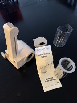 Pampered Chef Deluxe Cheese Grater