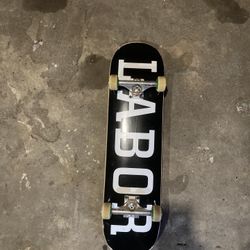 Labor Skateboard Complete