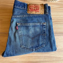501 Men’s  Levis Jeans Size 33x32