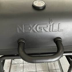 Nexgrill 29 in. Barrel Offset Charcoal Smoker and Grill in Black 