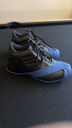 Adidas basketball sneakers Y/M 6