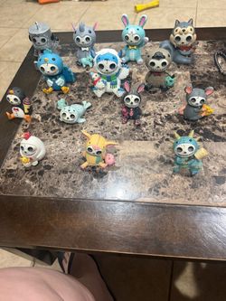 Set of 15 Furry Bones Figures!
