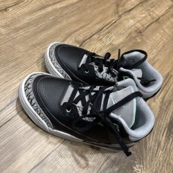 Jordan 3s SIZE 12c