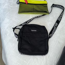 Supreme Ss18 Shoulder Bag And North Face Bag 