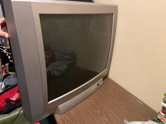 Toshiba 32A43 32" CRT  TV Retro Gaming Television Without Remote 2004