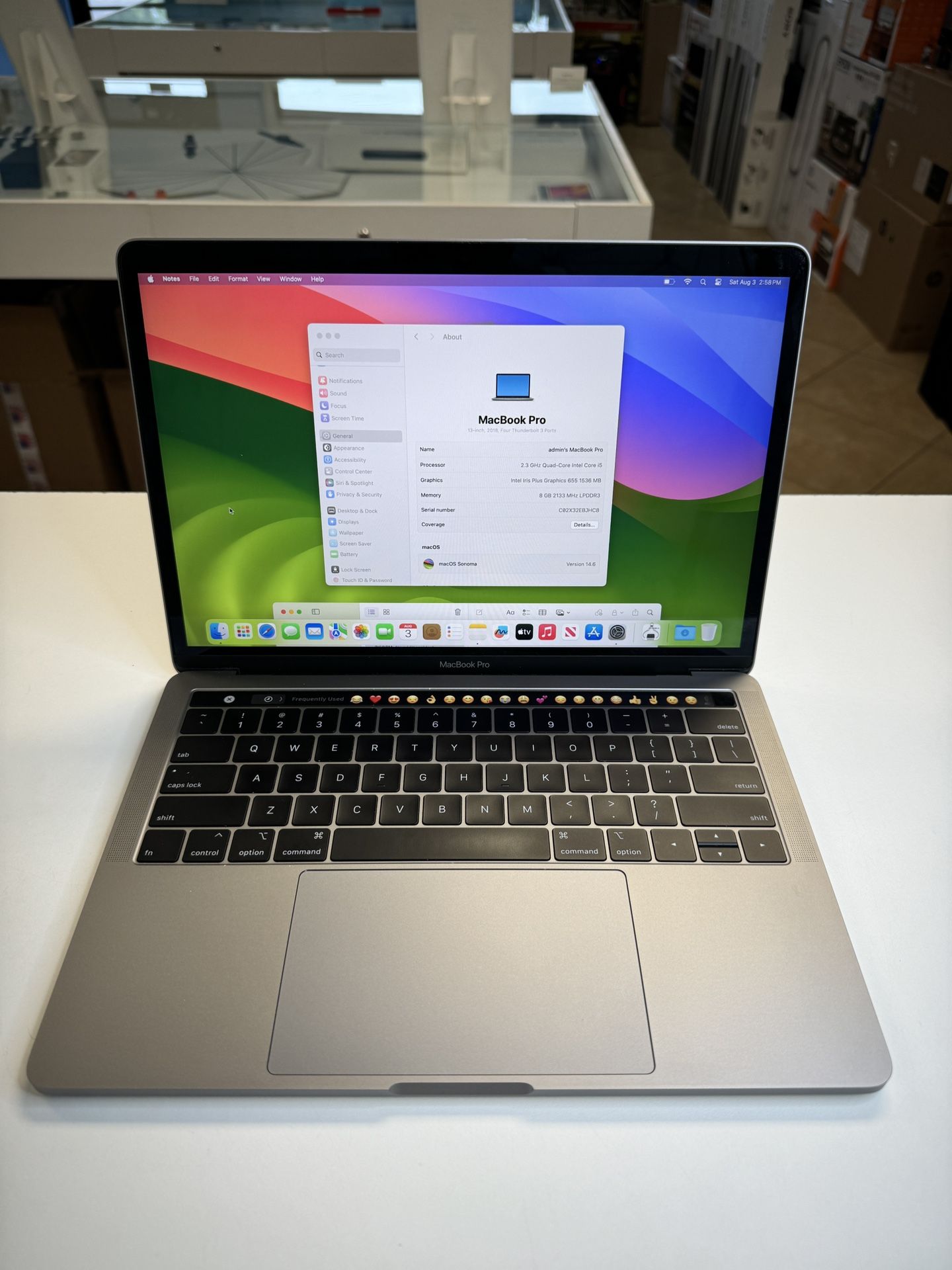 Macbook Pro 13inch Touchbar MacOs Sonoma 2024 with Final Cut & Logic Pro