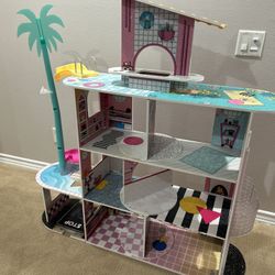 LOL doll House