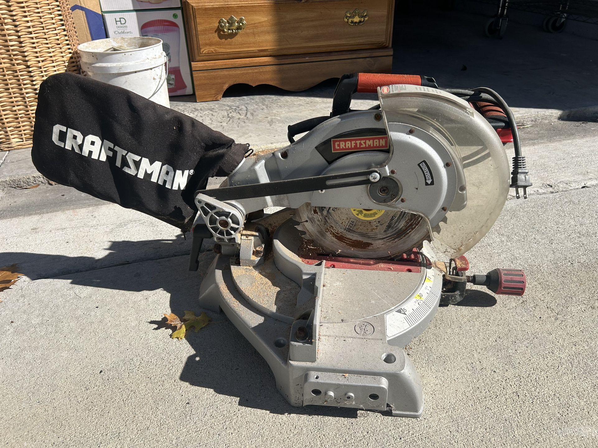 Miter Saw 10 Inch Craftsman Almost New