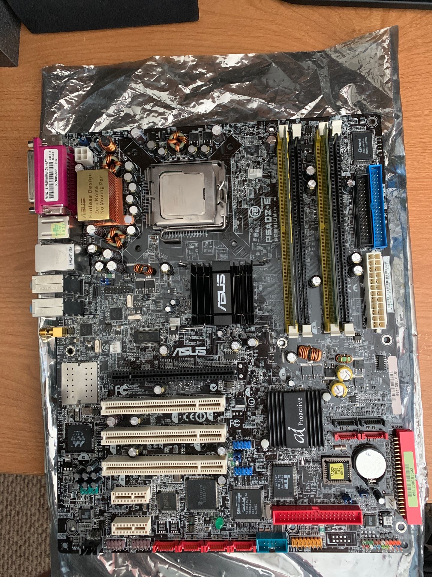 Asus P5AD2E premium lga 775 motherboard for Sale in WA OfferUp