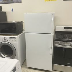 GE Refrigerator Top Freezer 🎉🎉🎉🎉🎉🙌