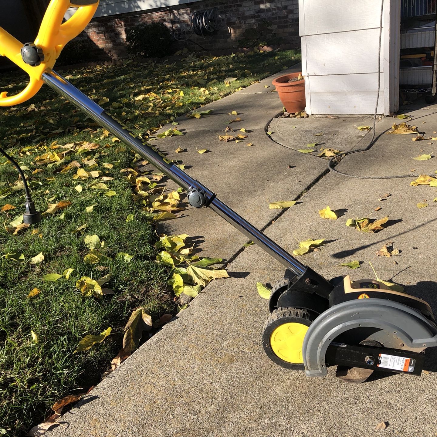 ReadyEdger 12 Amp Corded Edger