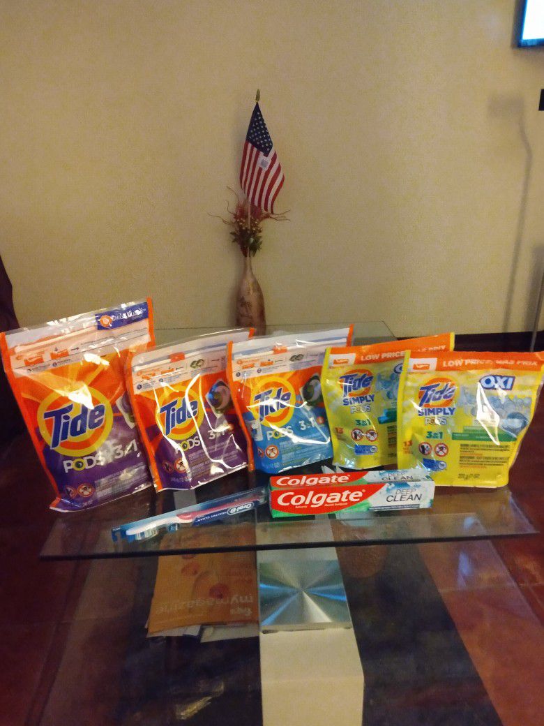 1 Tide 35 Pods.2 Tide 16 Pods 2 Tiene 13 Pods. Colgate And Brush . Pick Up 35 Ave And Glendale Price Firm Español También