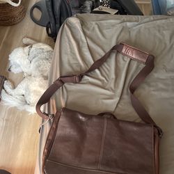 Brown Leather Kennith Cole Soft Briefcase ( Shoulder)