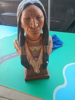 Native American Bust Statue Figurine
