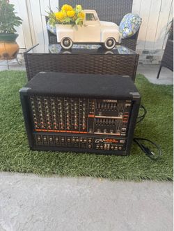 EMX 860 St powered mixer