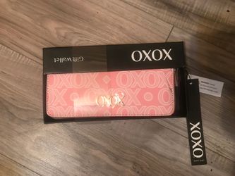 New wallet pickup In Southwest Bakersfield