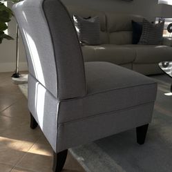 Accent Chairs