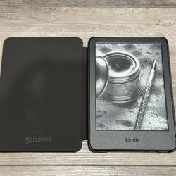 Amazon Kindle 16 GB Ad Free