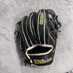 A2000 Glove
