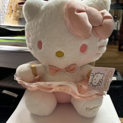 Hello Kitty Plushie