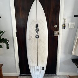 5'10" JS Schooner Surfboard