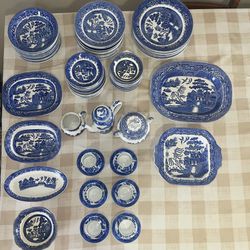 80 Piece Johnson Brothers Willow Blue Set. 