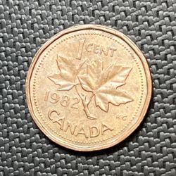 1982 Canadian Penny Coin 