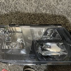 2009 / 2020 Dodge Journey Driver Side Headlight 